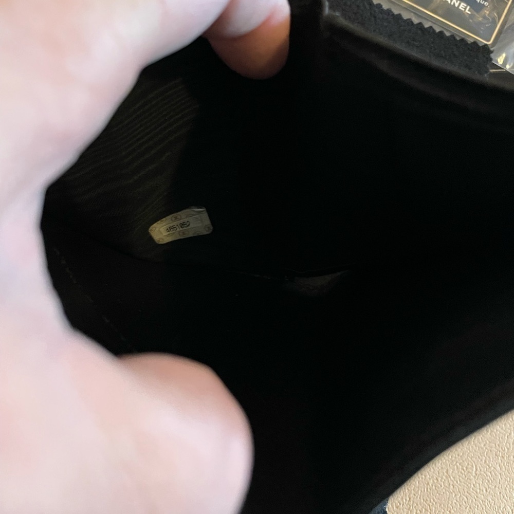 Chanel caviar bifold wallet - Picture 5 of 11